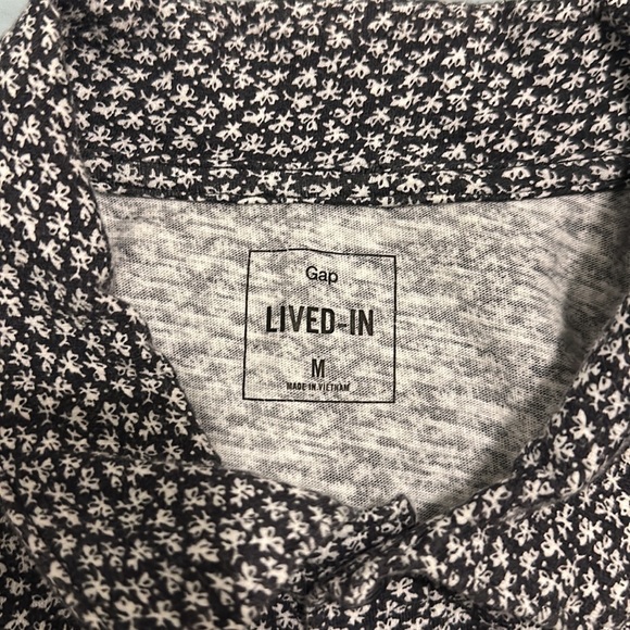 Gap Polo Shirt - Picture 4 of 5